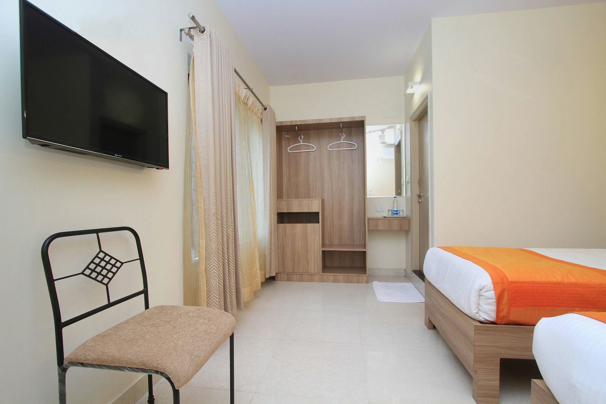 O Golden Near Cubbon Park 3*