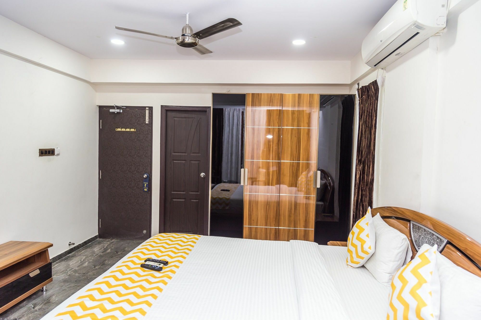 Fabhotel Oriental Frazer Town Bangalore