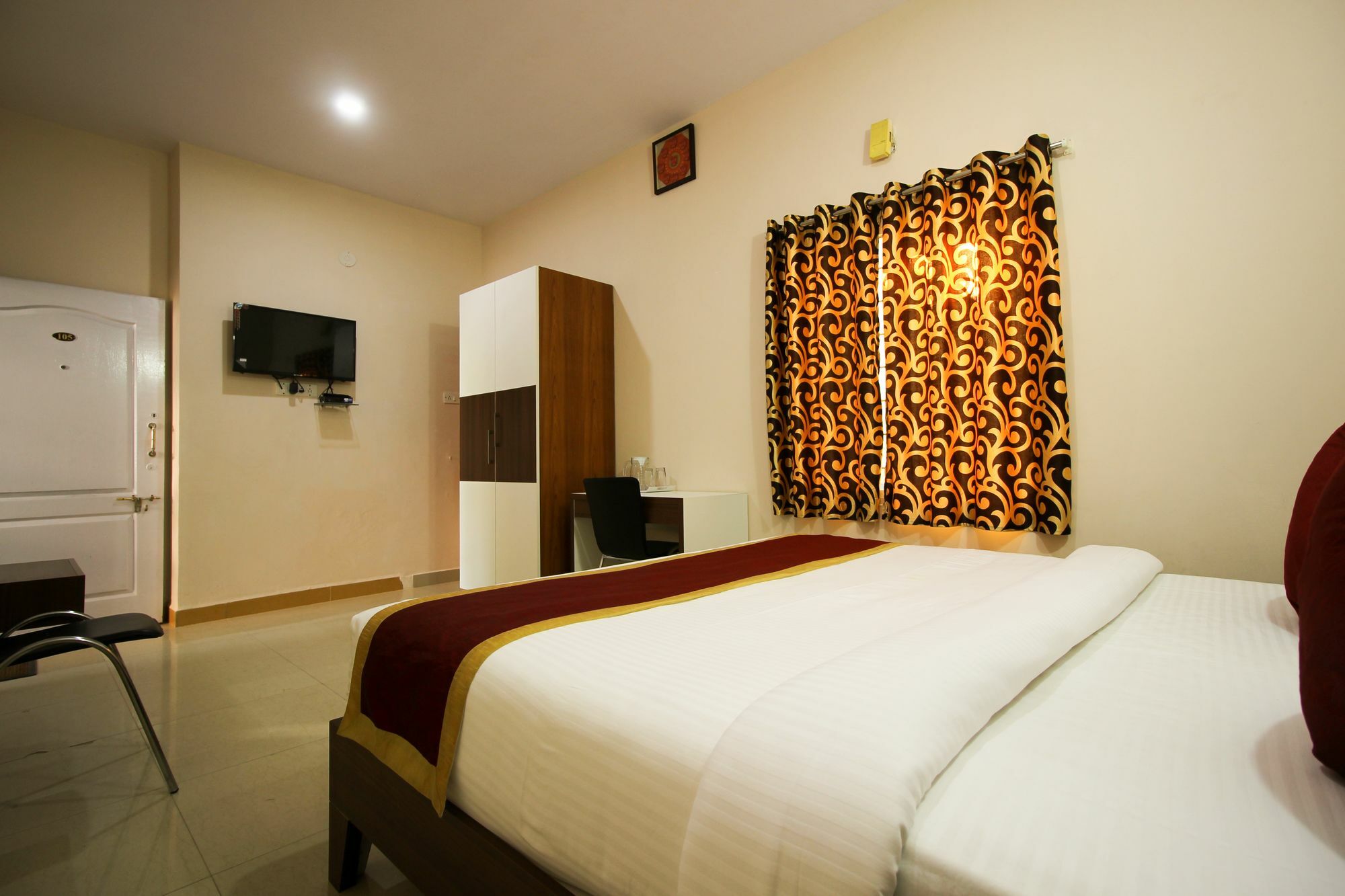Oyo 8116 Park Bangalore
