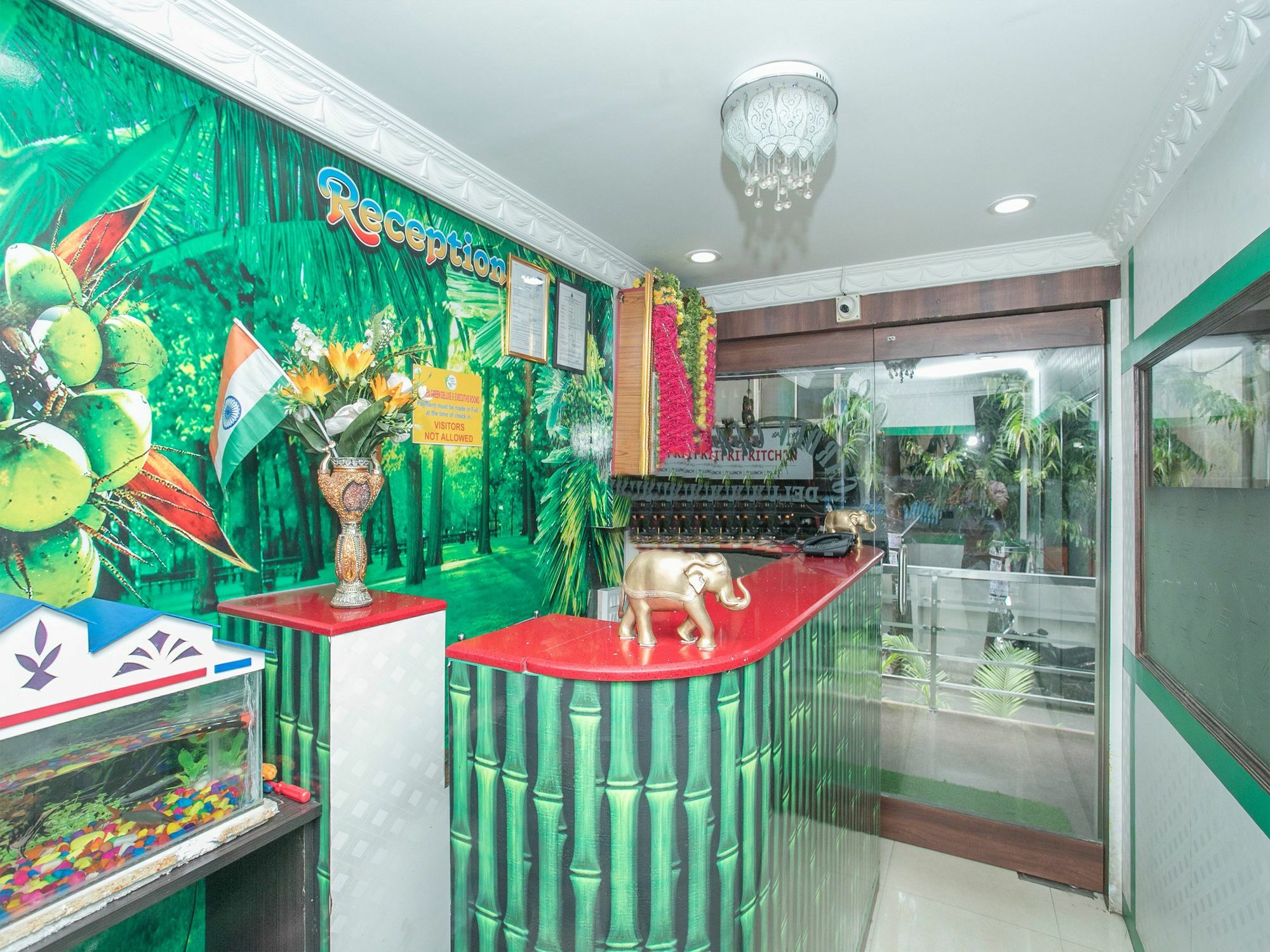 Fabexpress Ivory Pearl - Btm Layout, Nr Forum Mall Hotel 3*