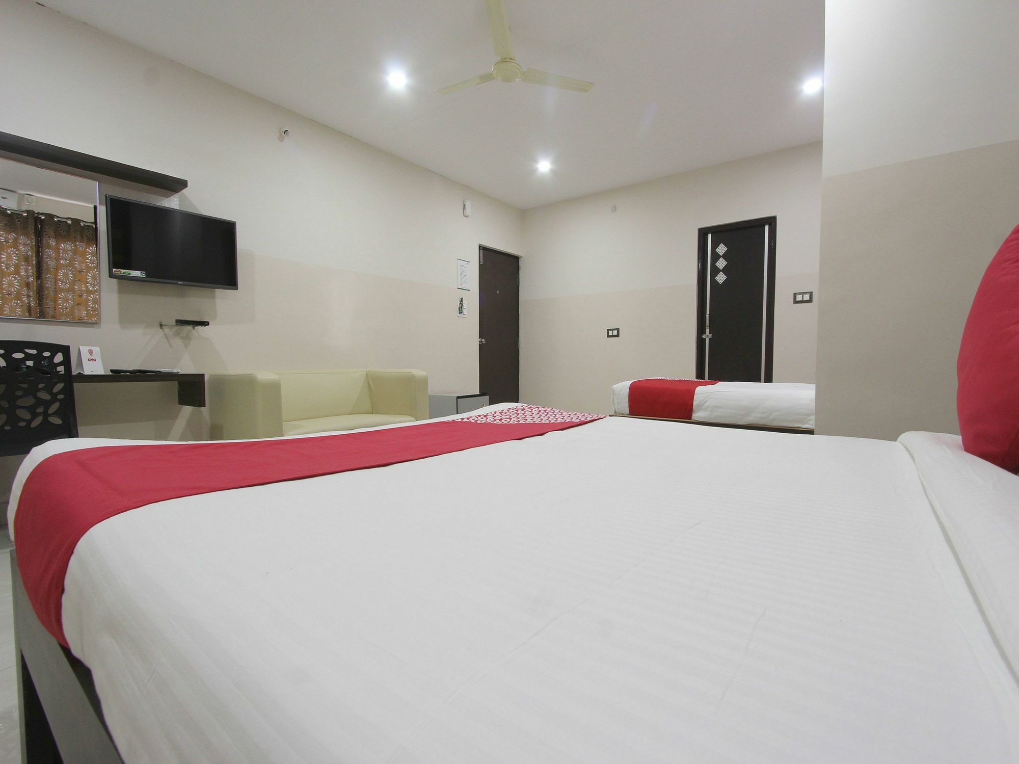 Hotel Capital O 70534 Habitat And