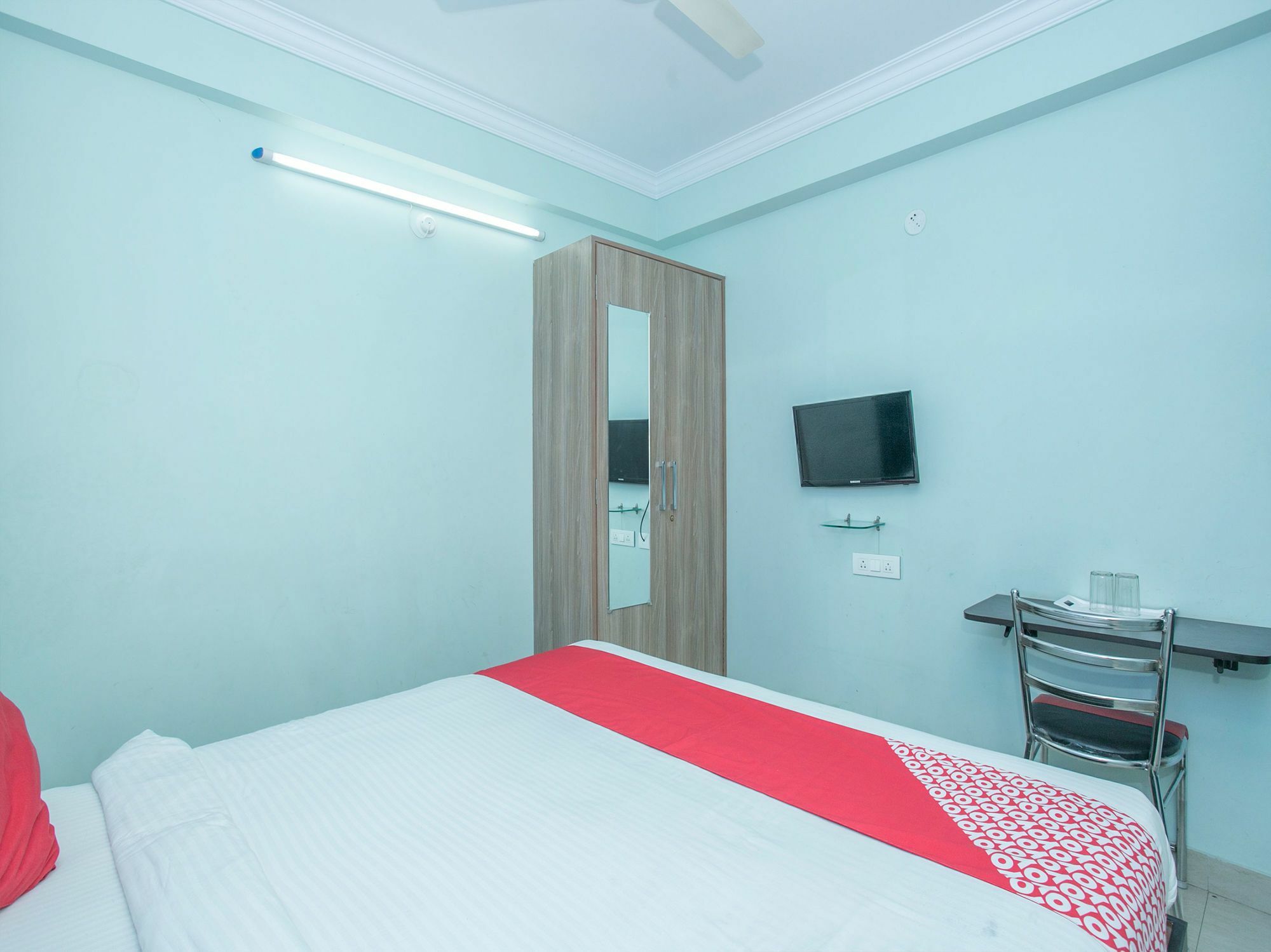Fabexpress Ivory Pearl - Btm Layout, Nr Forum Mall Hotel 3*