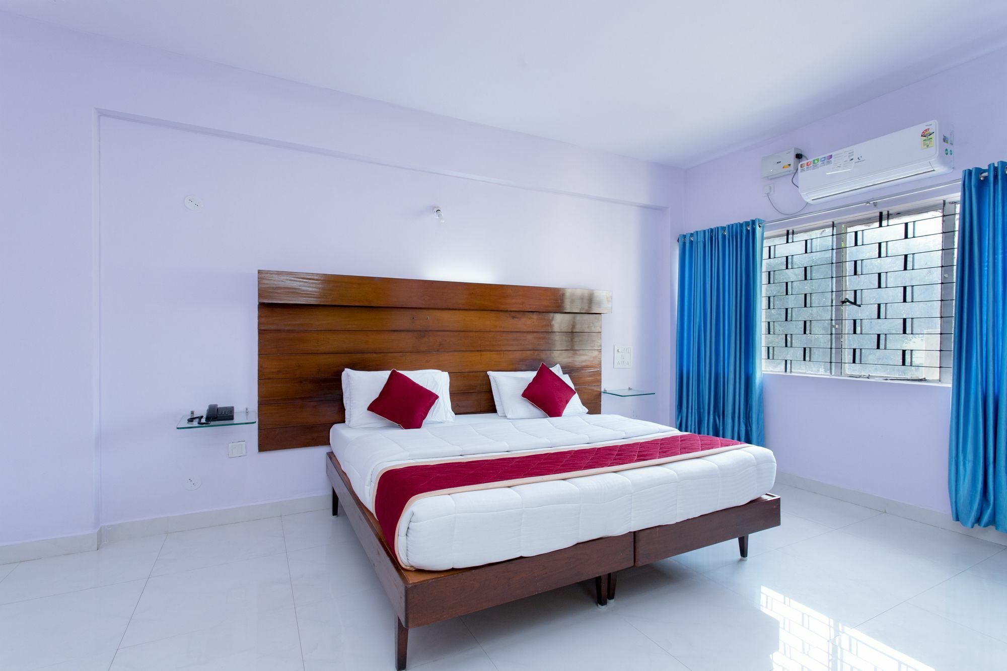 Hotel Oyo Flagship 10332 Sai Orchid 3*