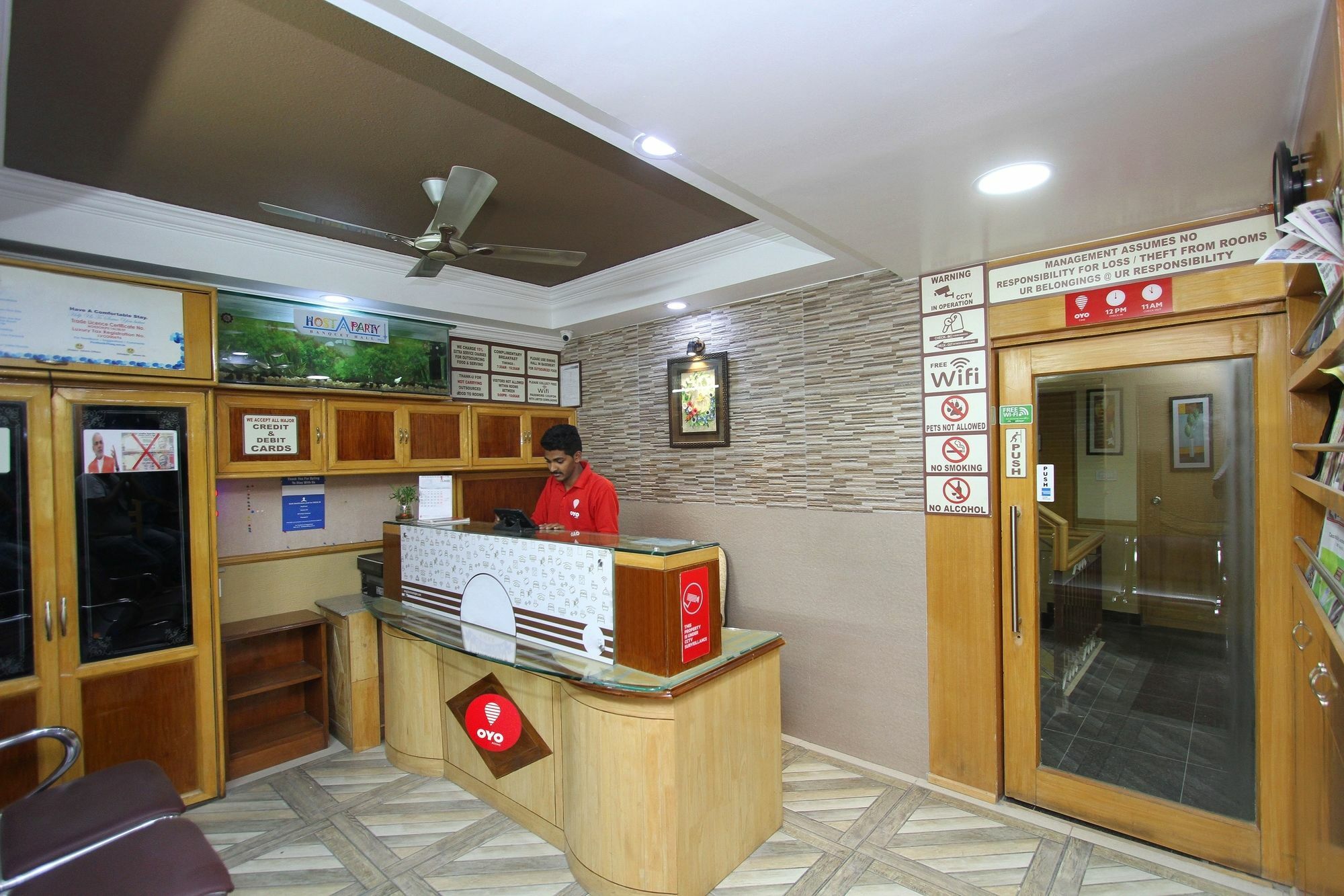 Hotel Bluemoon Log-inn Bangalore