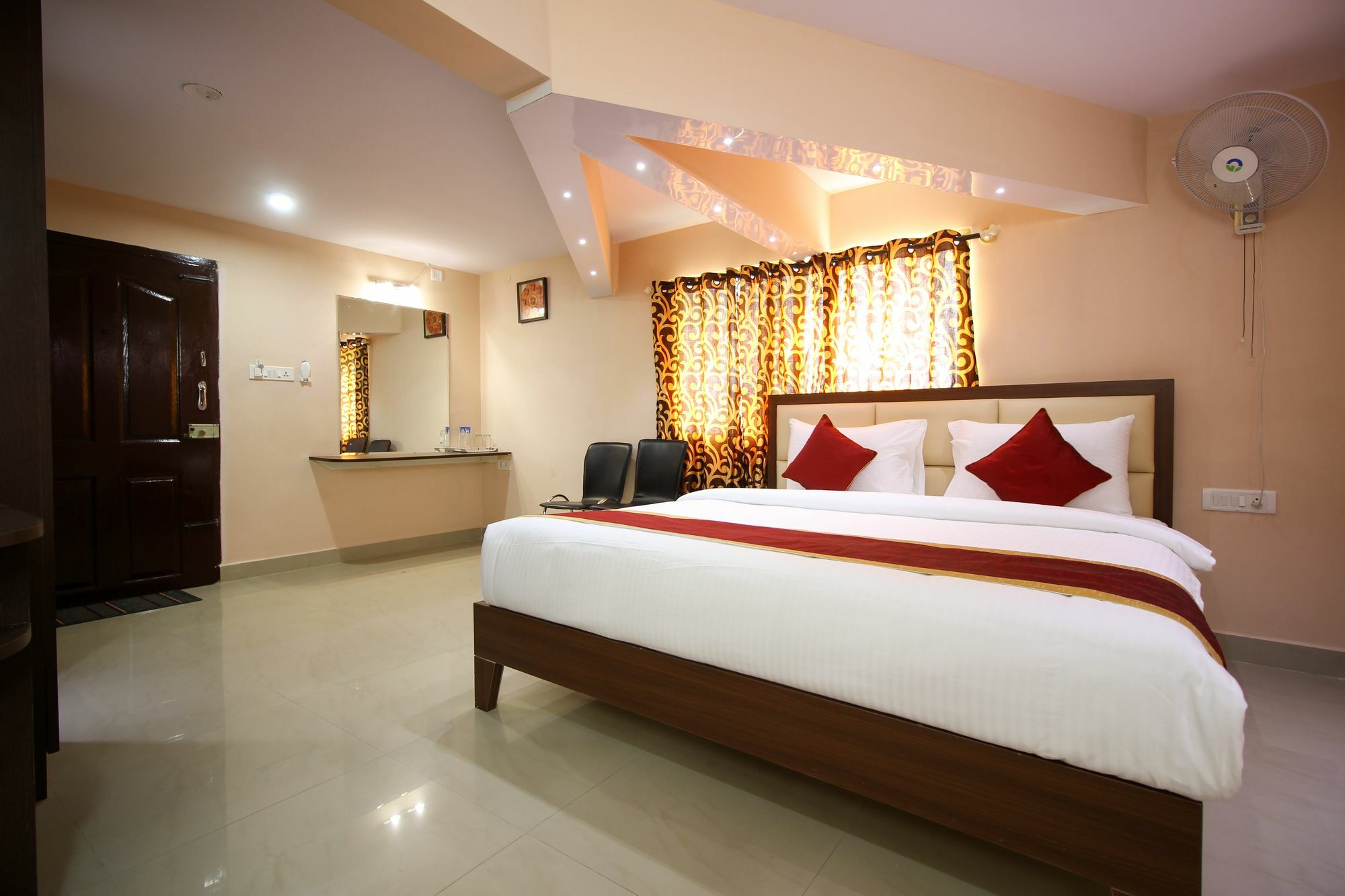 Oyo 8116 Park Hotel