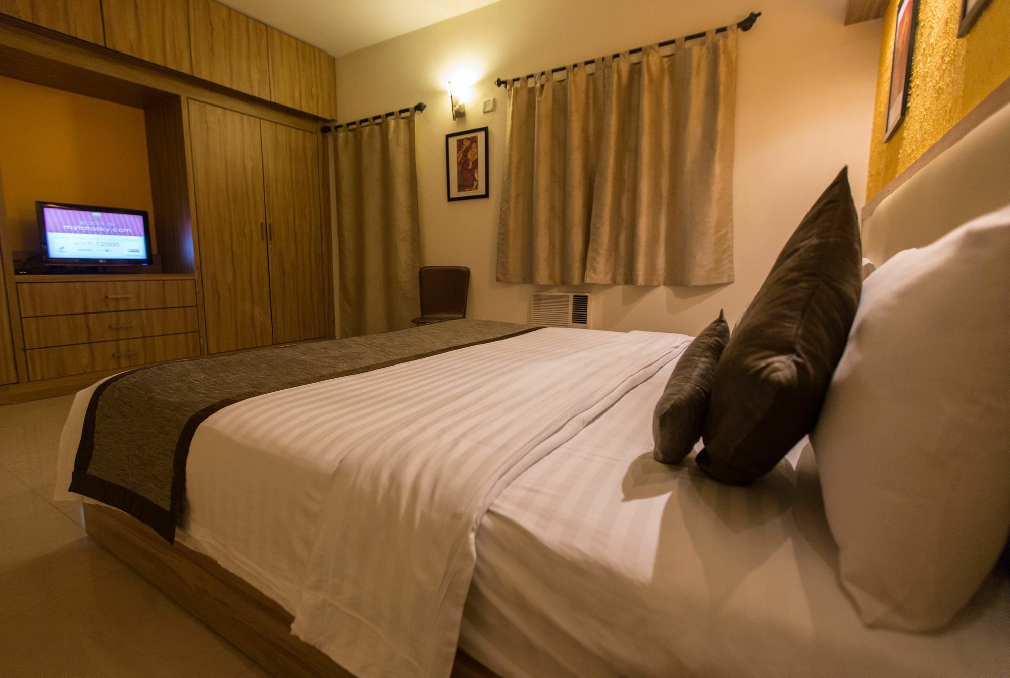 Sherwood Hotel Bangalore