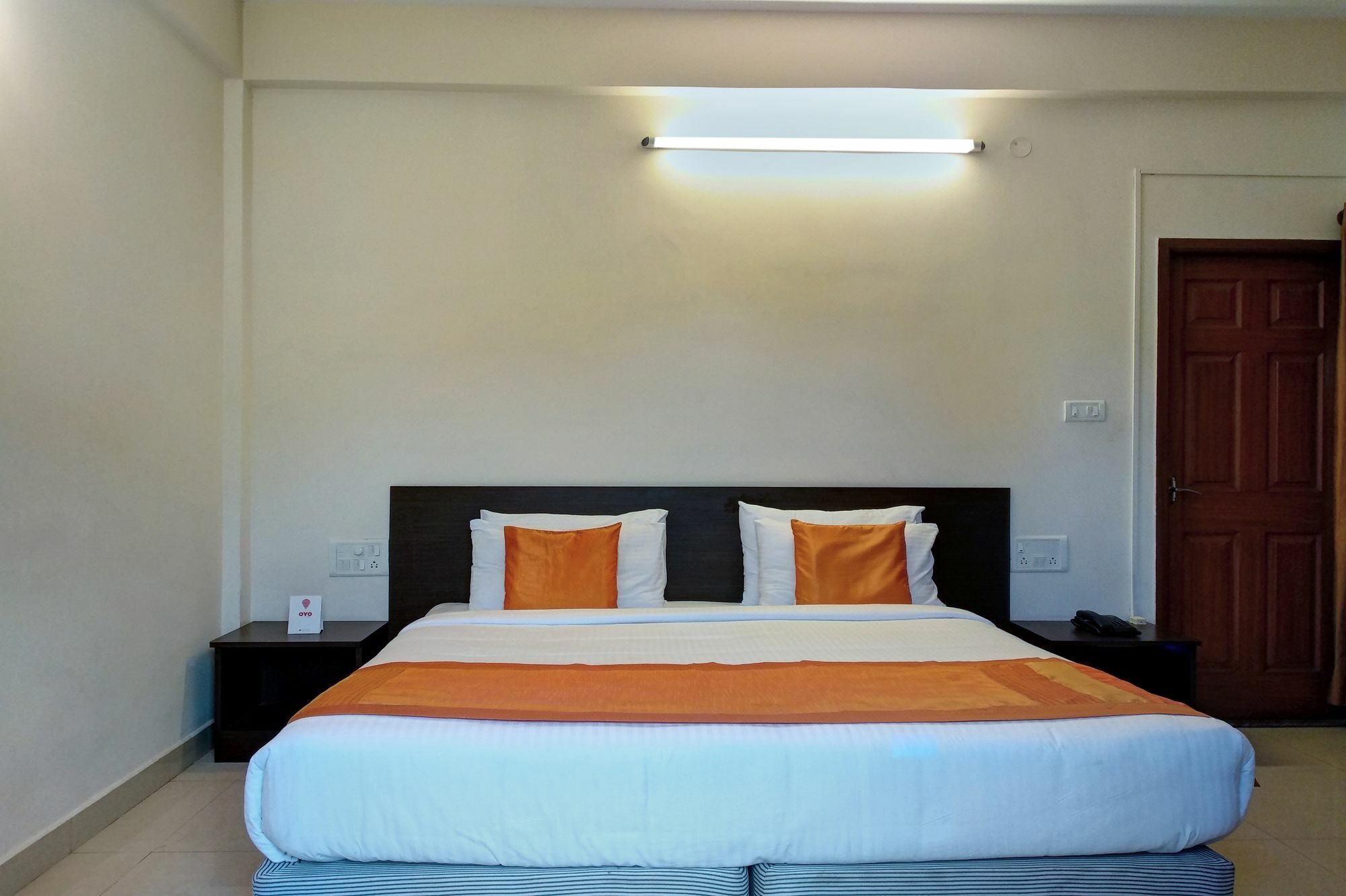 Oyo 10134 Triente Hotel