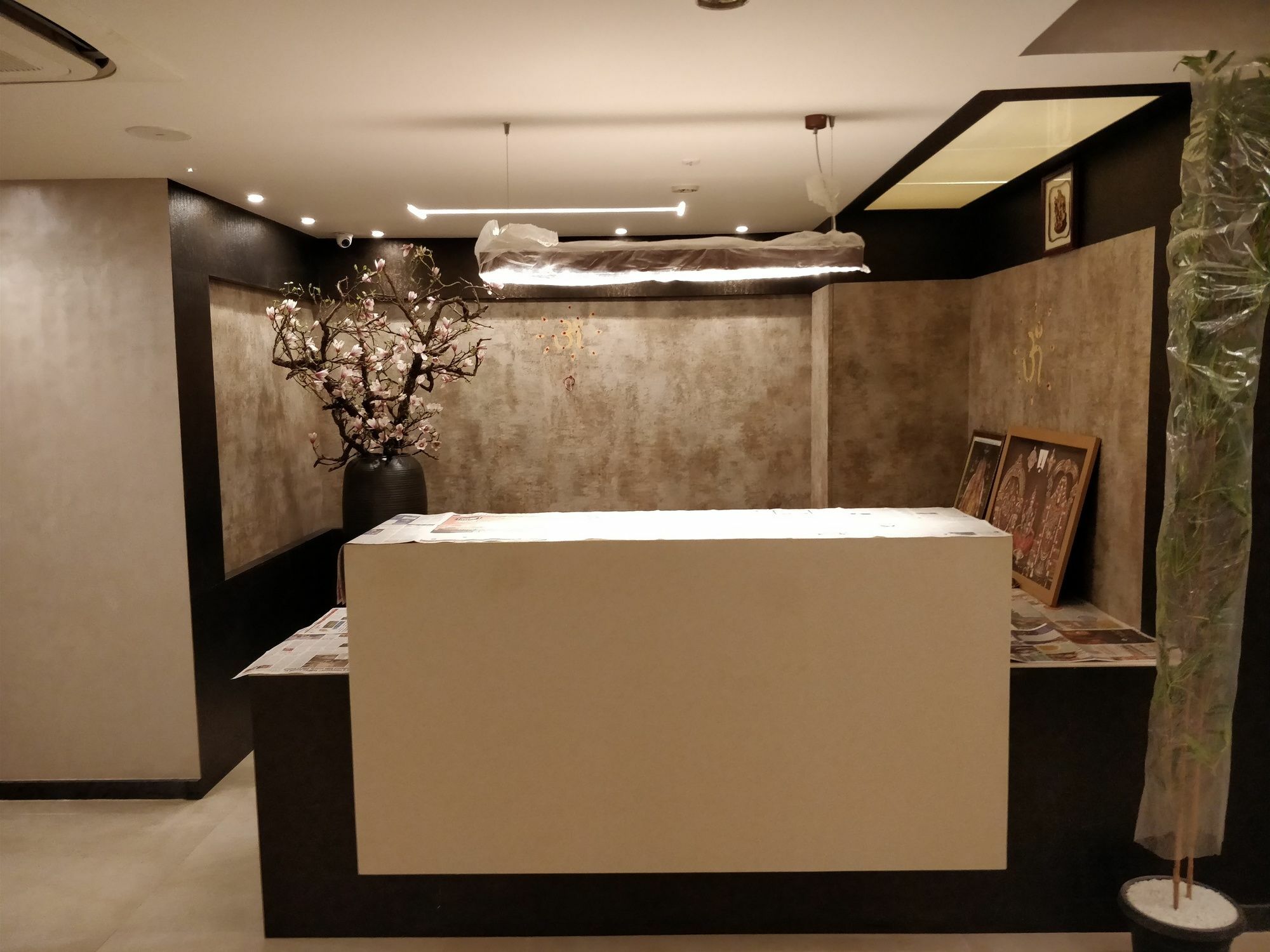 37th Crescent Boutique Hotel 3*