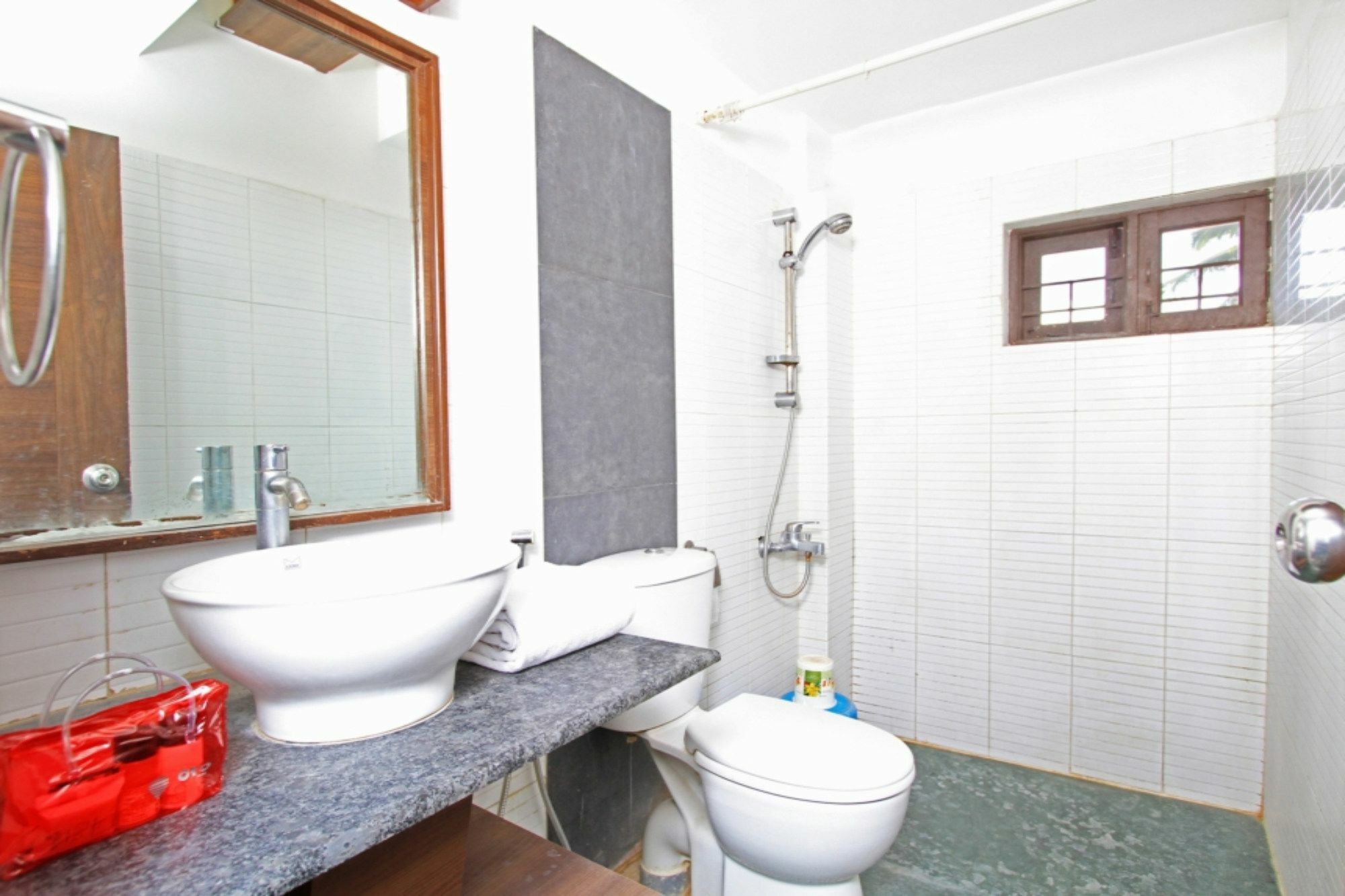 Hotel Capital O 3740 Golden Sands