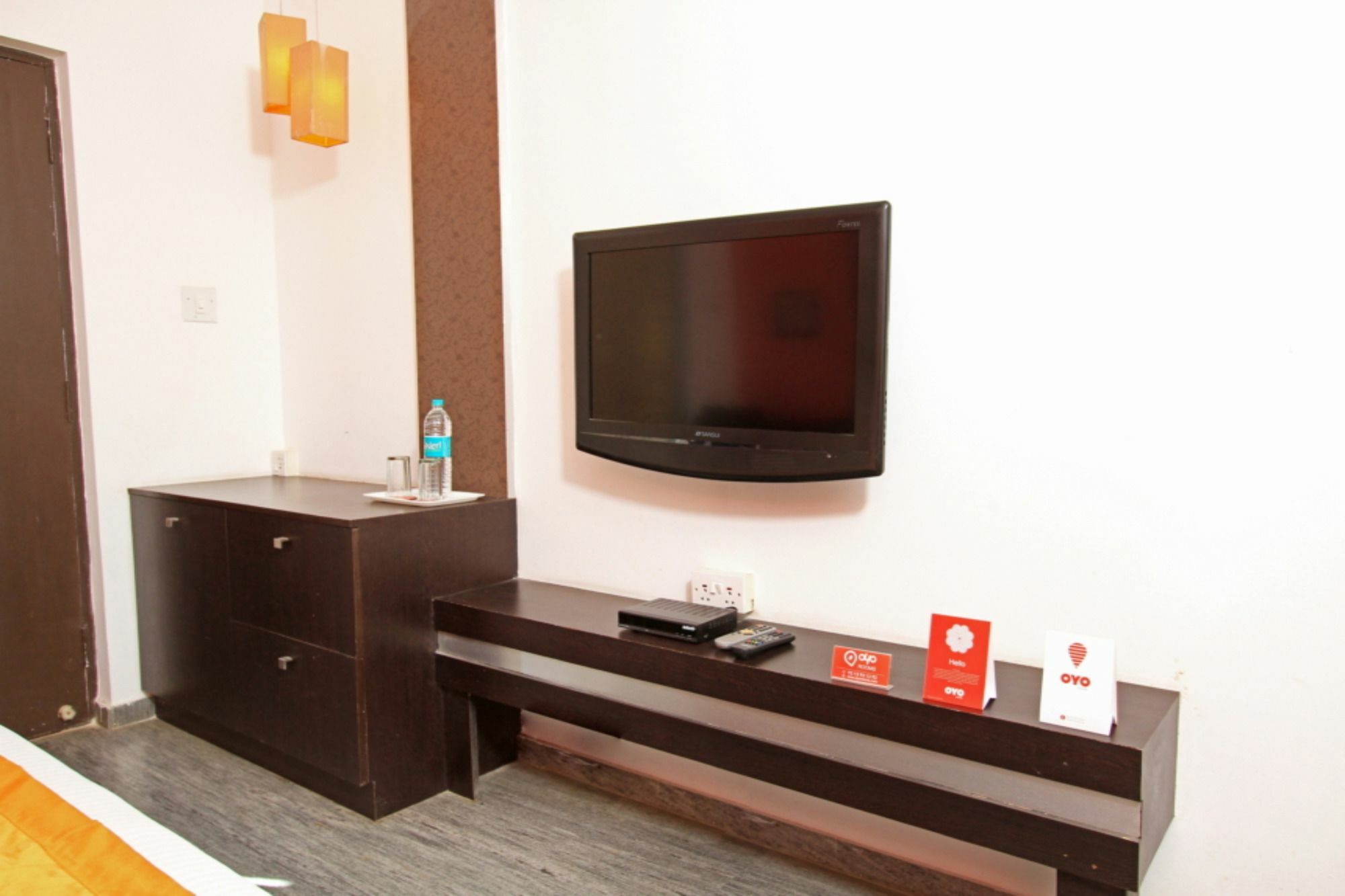 Capital O 3740 Golden Sands Hotel Bangalore