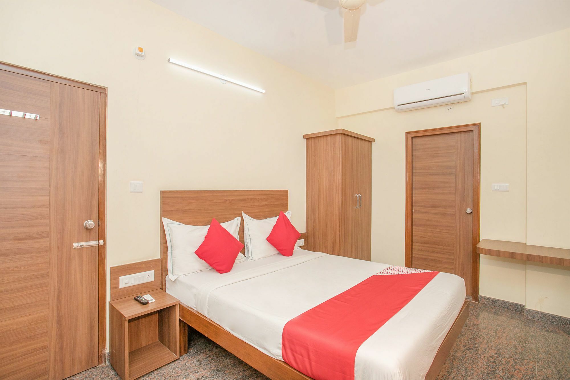 O Champion Comfort Near Hosahalli Metro Station Bangalore