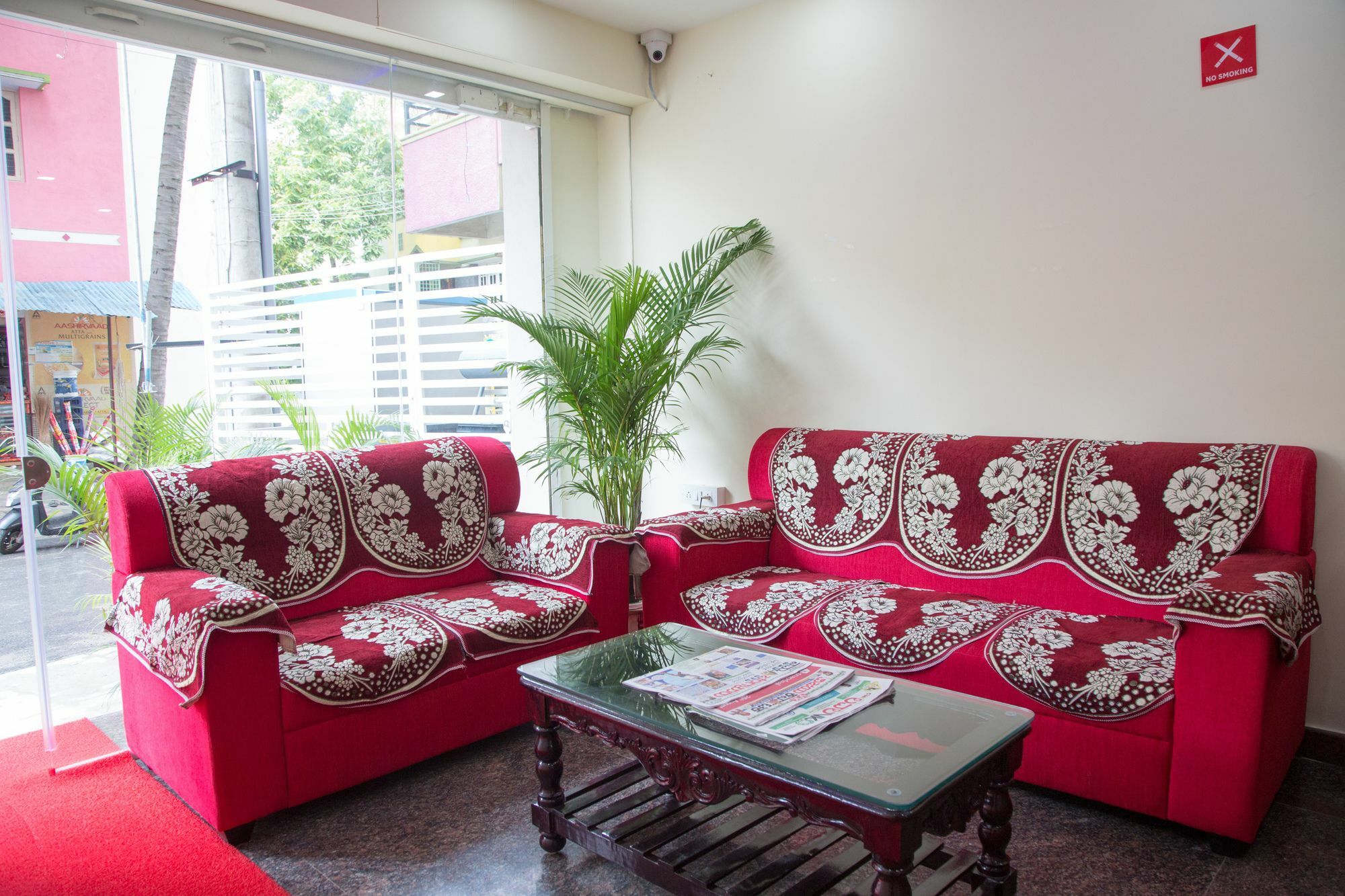 Hotel O Champion Comfort Near Hosahalli Metro Station
