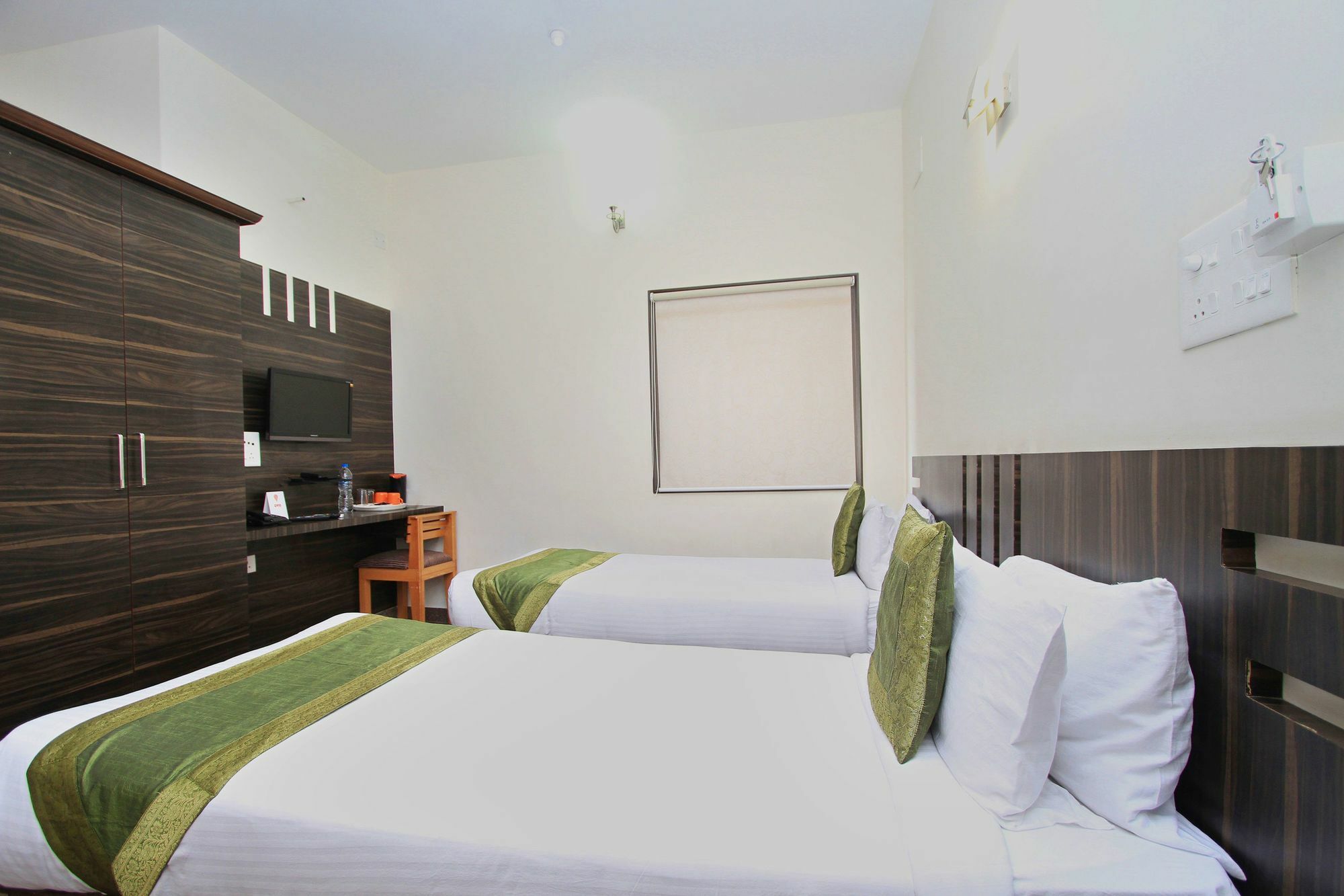 Hotel Ioliten Bangalore