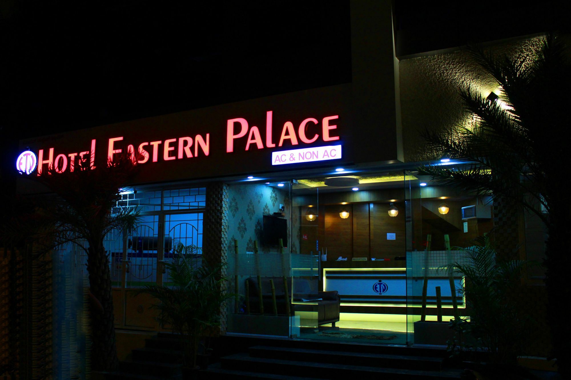 Eastern Palace Hotel 3*