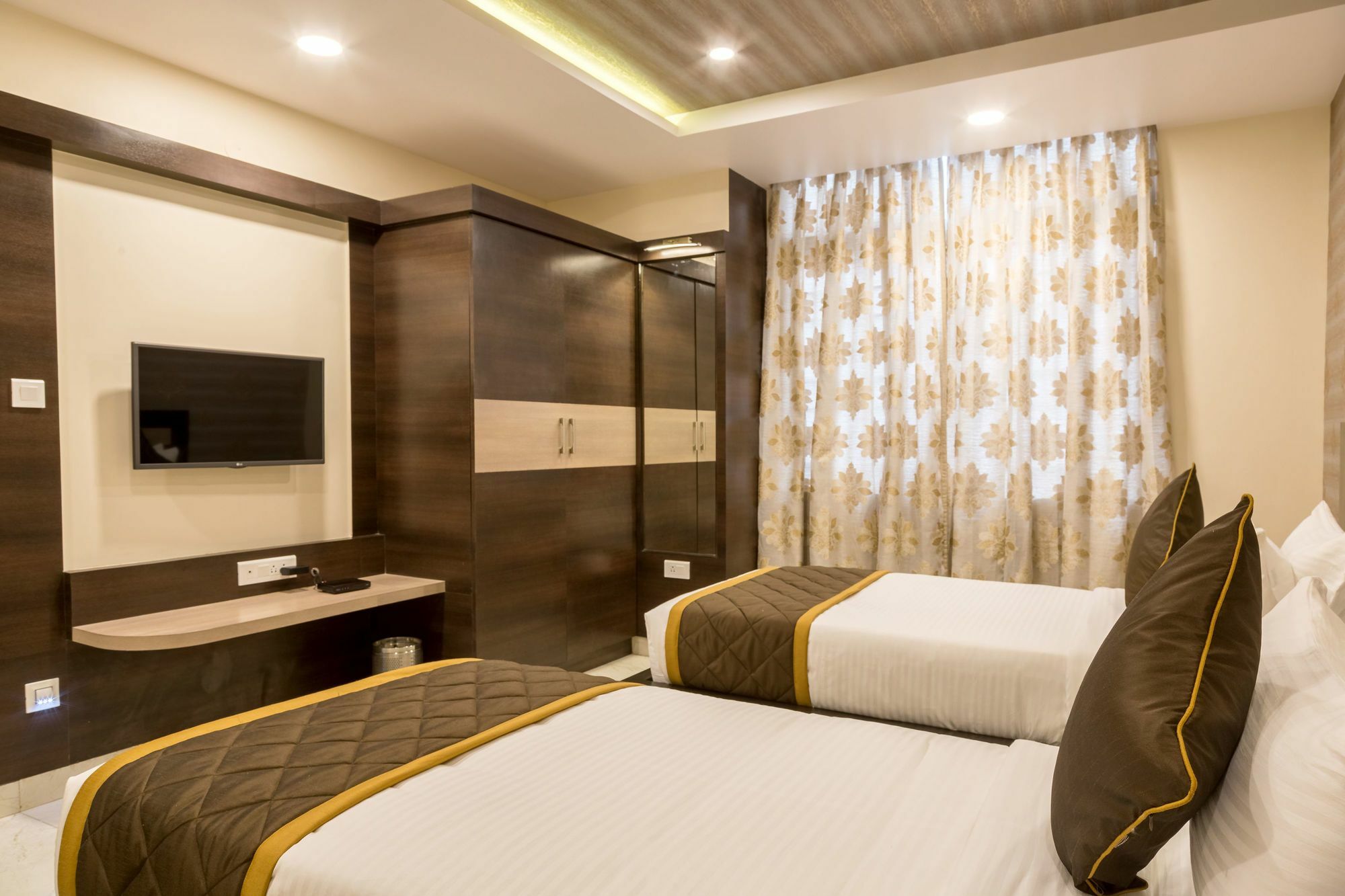 Hotel Oyo 9249 Jk Residency 2*