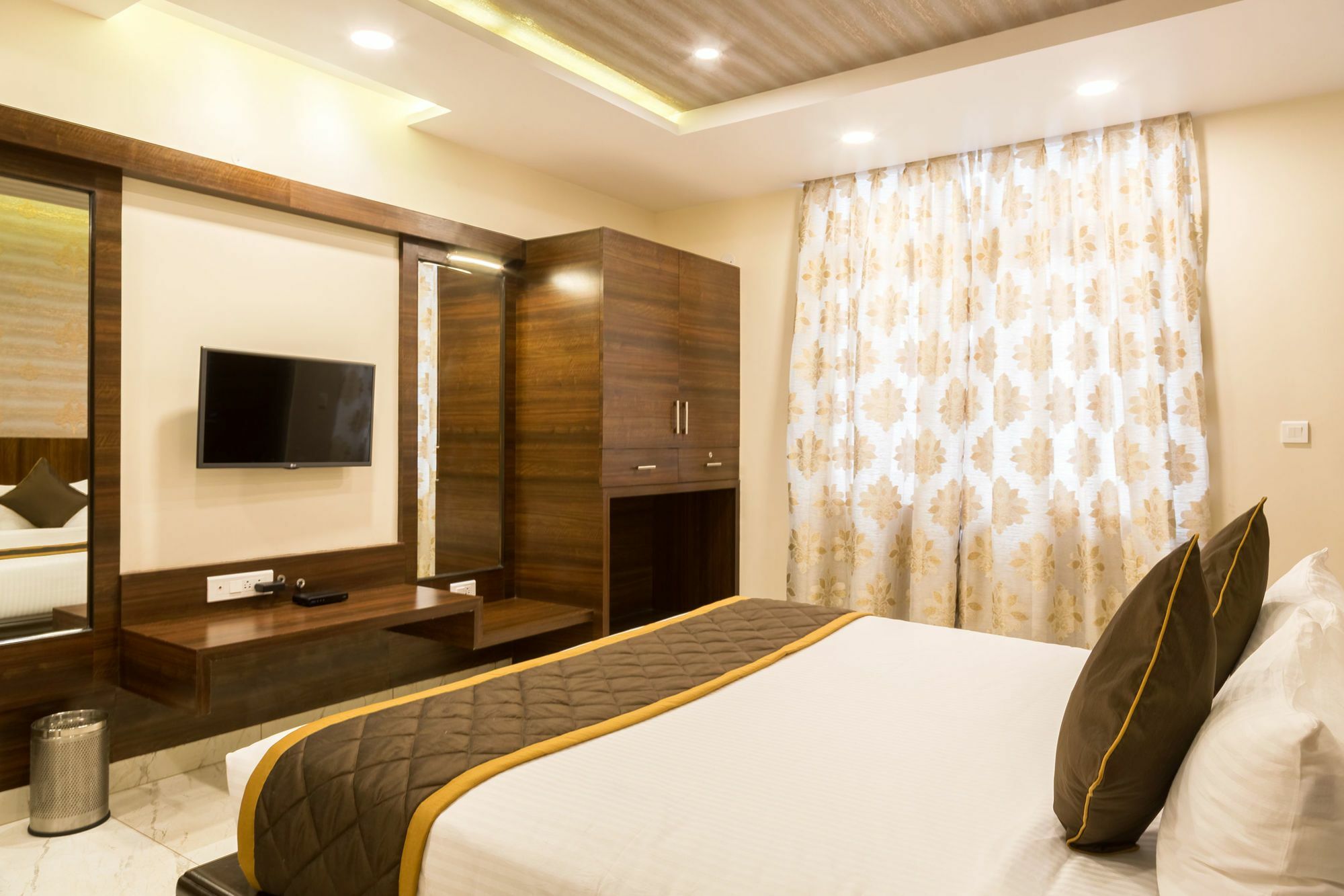 Oyo 9249 Jk Residency Hotel Bangalore