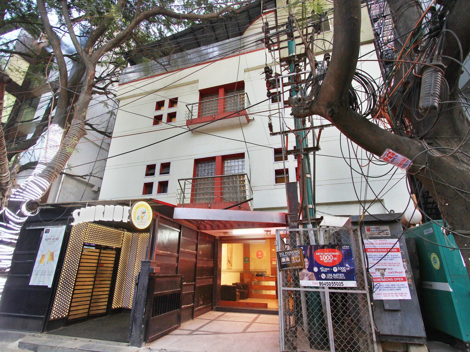 Oyo 345 Red Mount Aquilla Bangalore