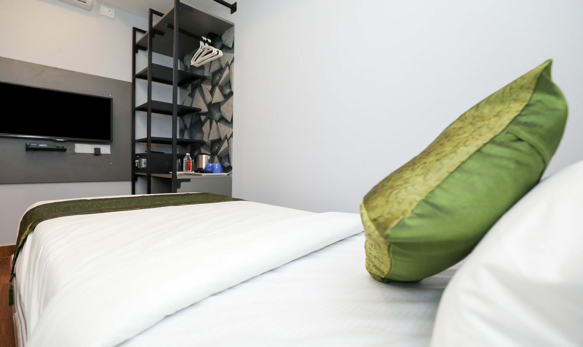 Hotel Treebo Apple Bangalore