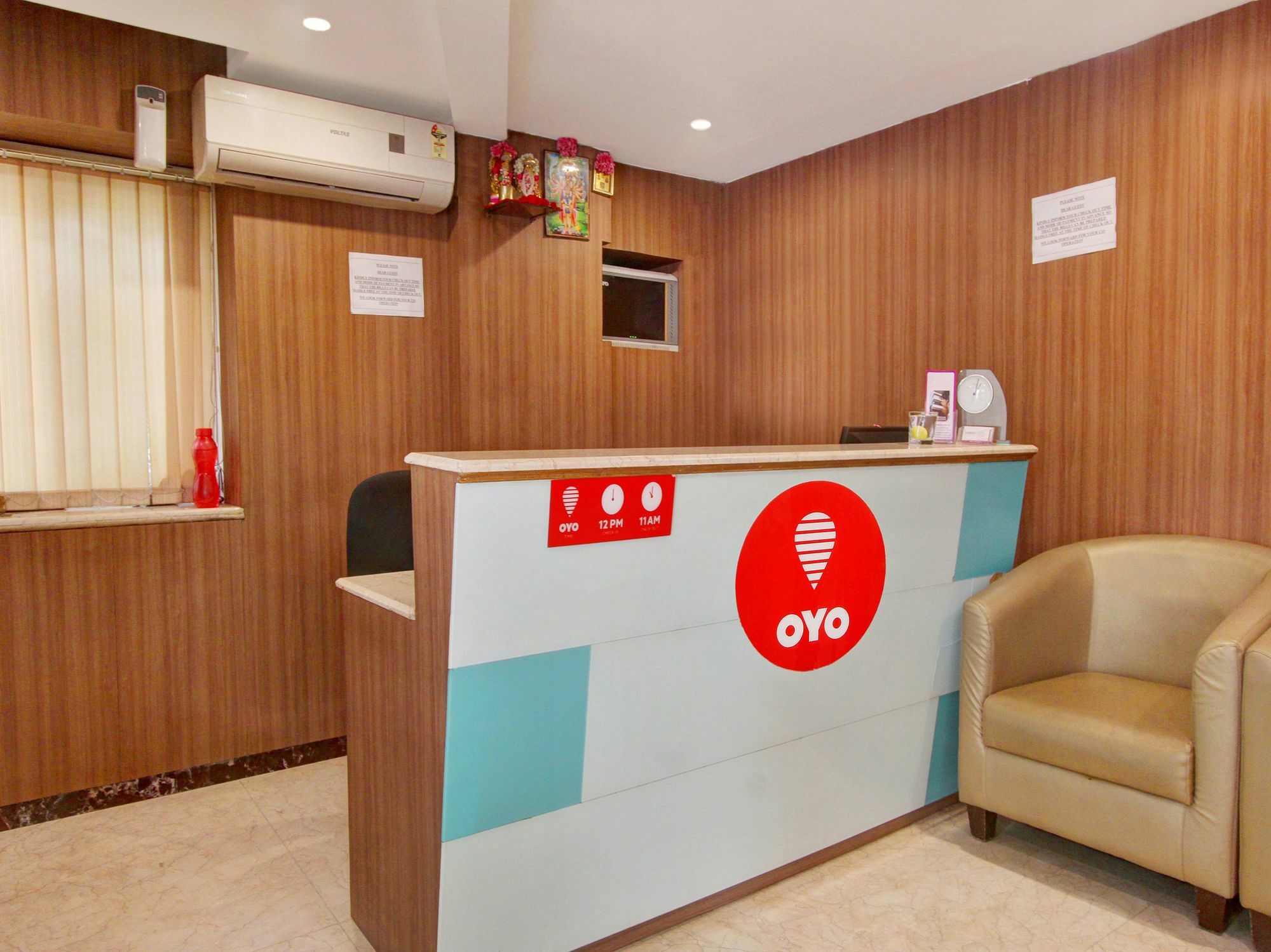 Oyo 14796 Hiland Hotel 2*