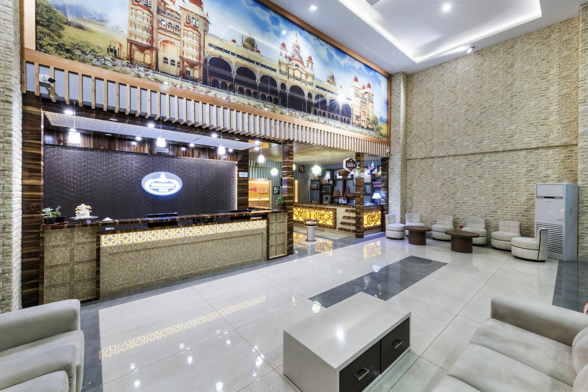 Hotel T S Royal Grand Hotel-bommasandra -hosur Road 3*