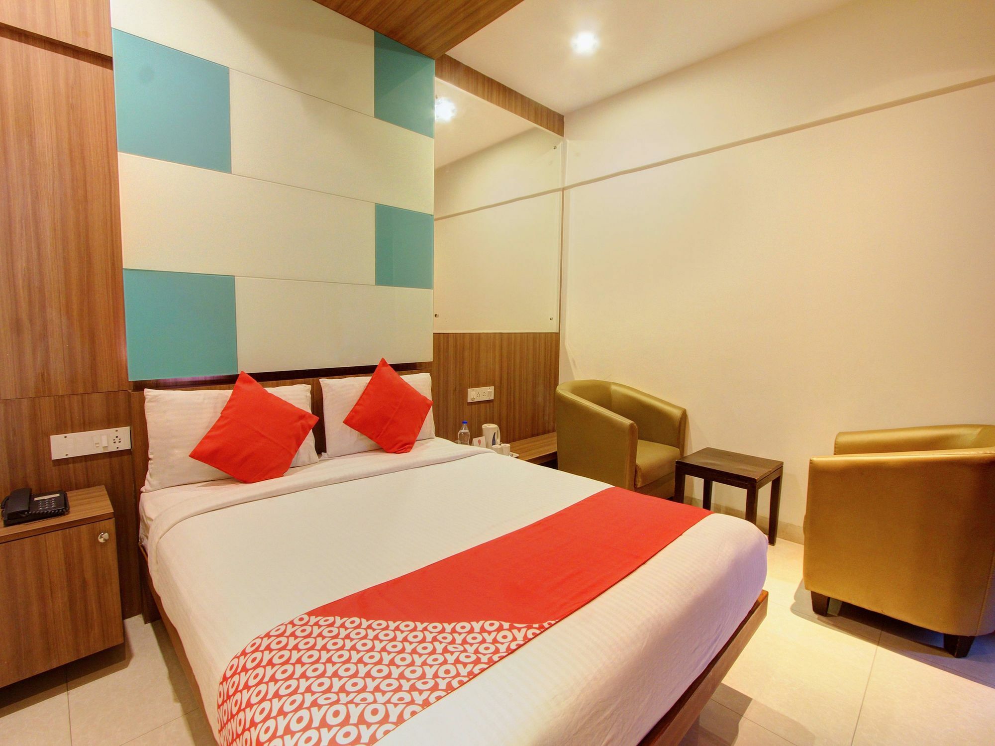 Hotel Oyo 14796 Hiland 2*