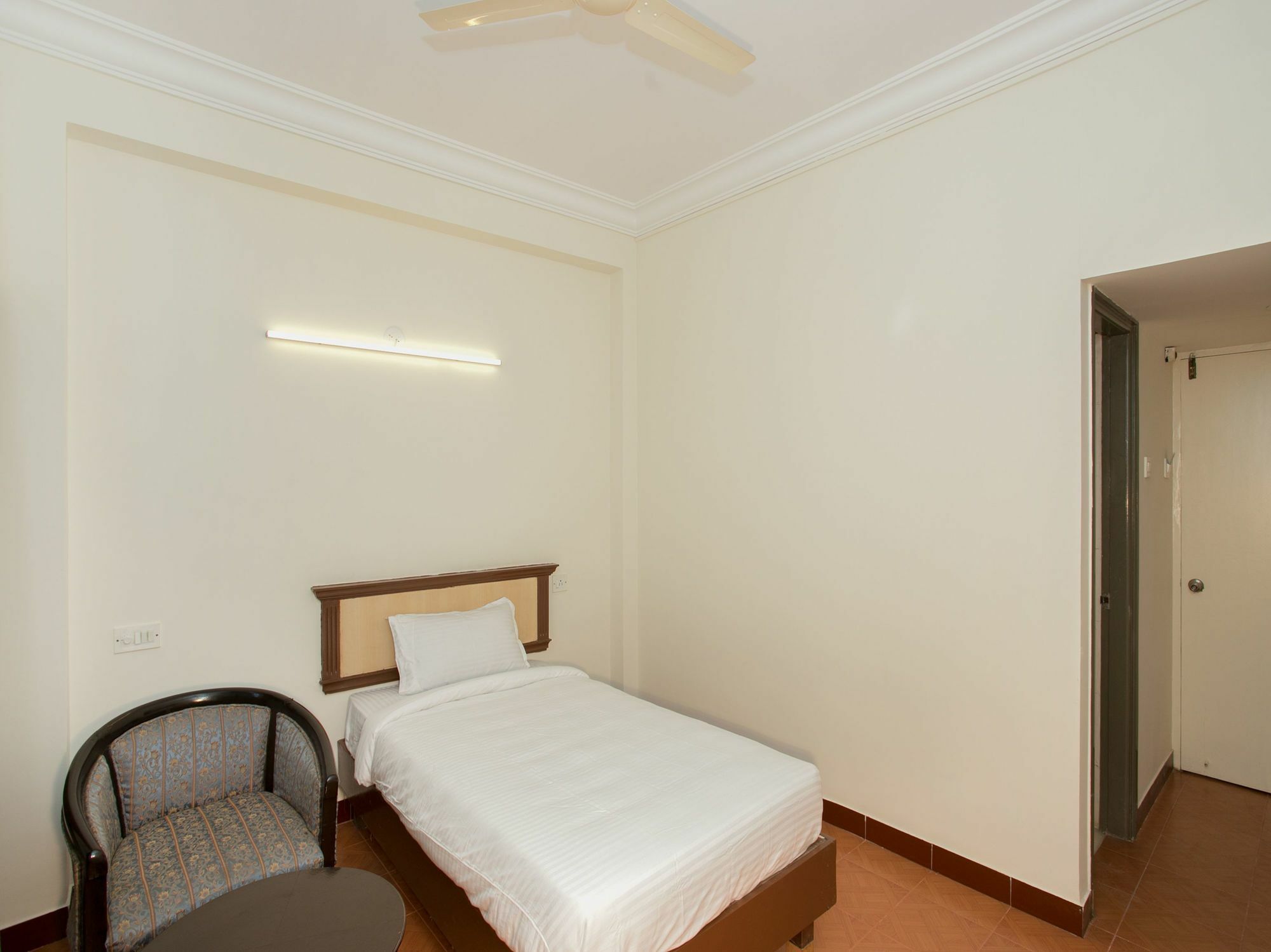 Golden Gates 3* Bangalore