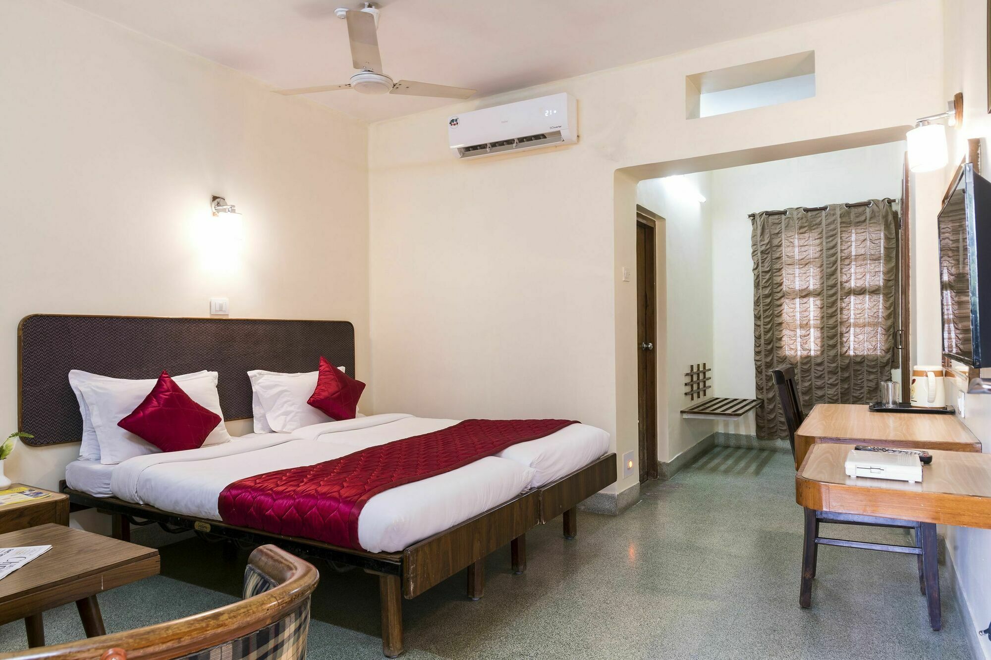 Woodlands Hotel Bangalore