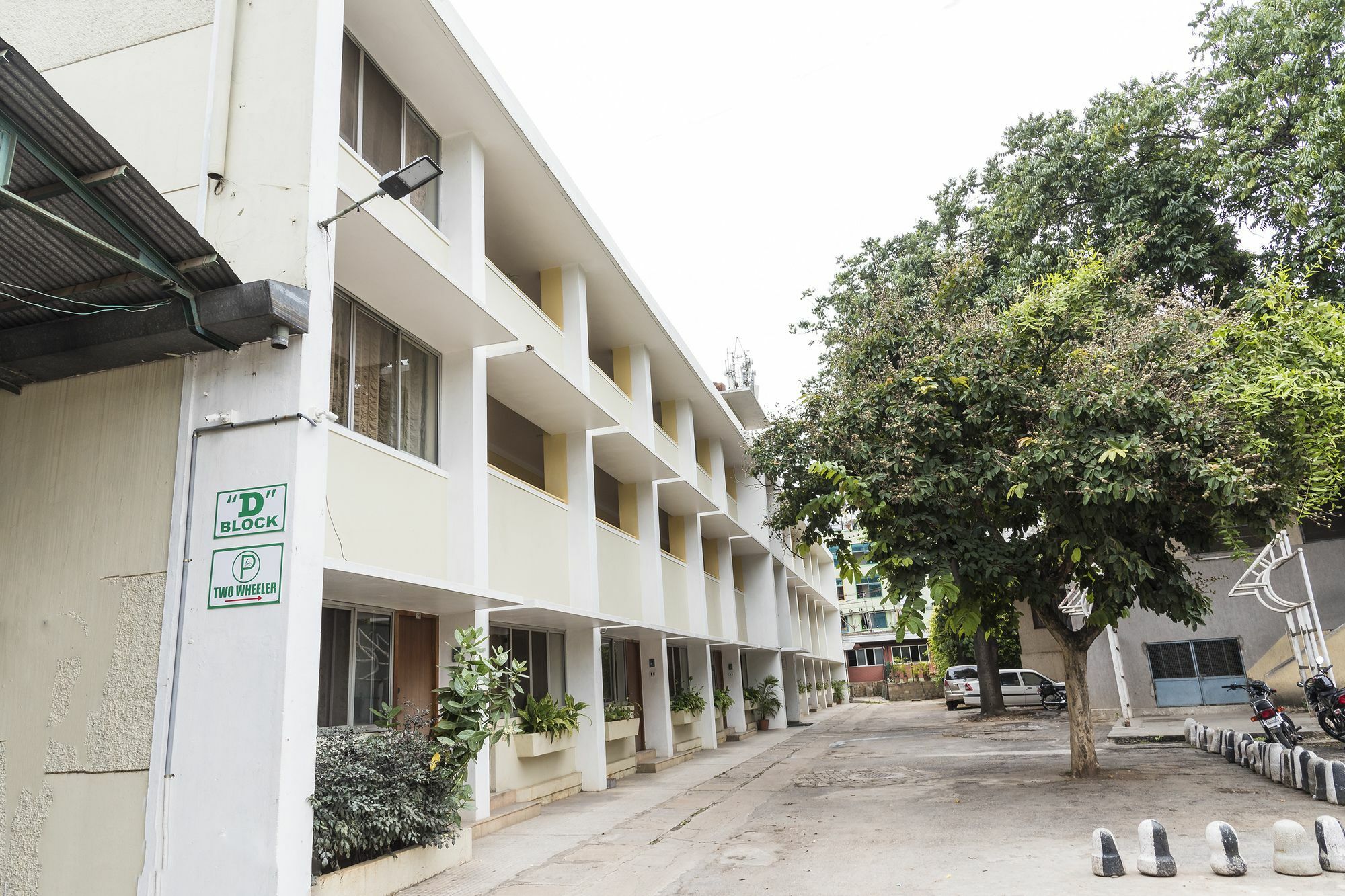 Hotel Woodlands
