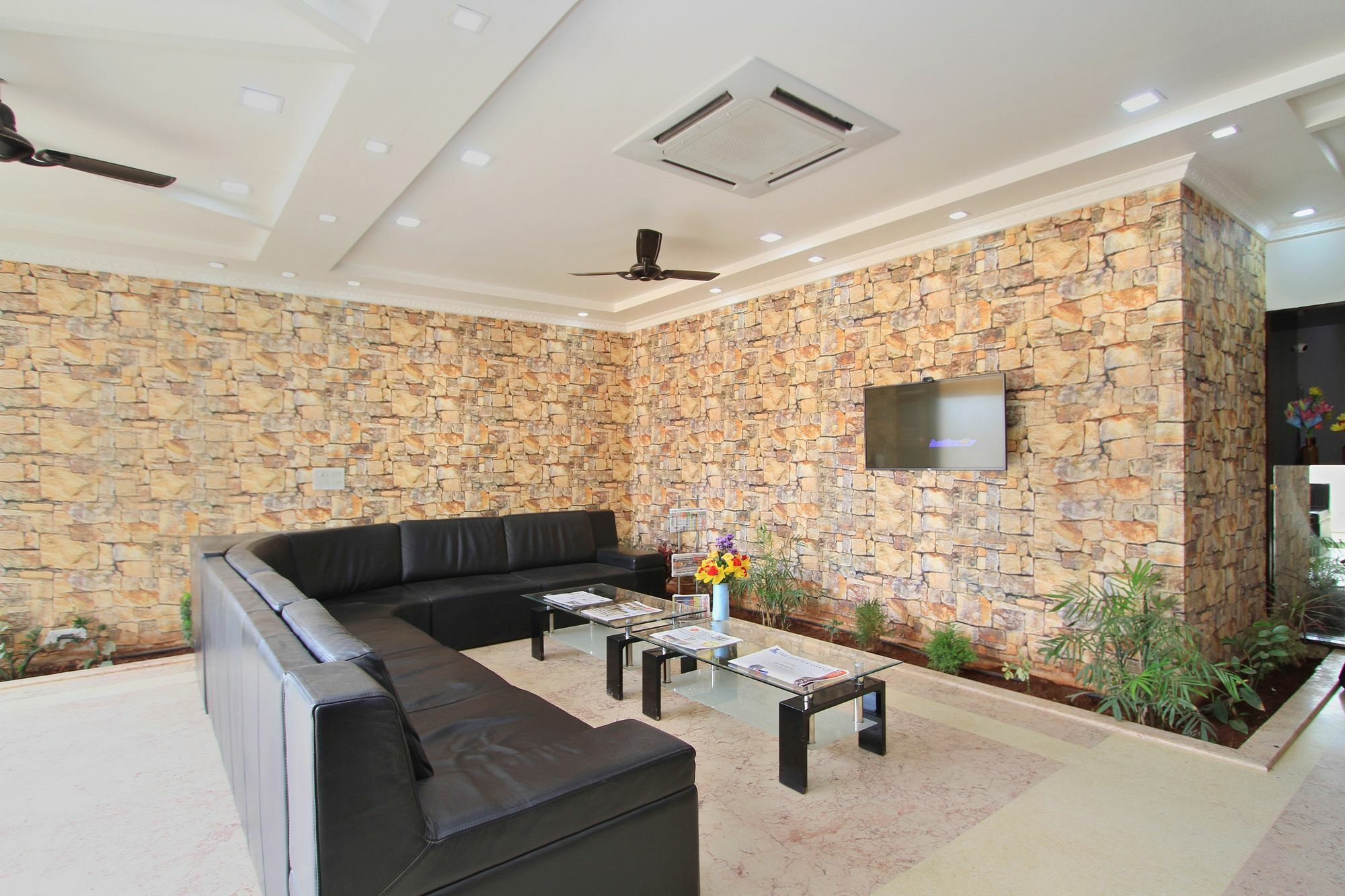 Telehaus International 3* Bangalore