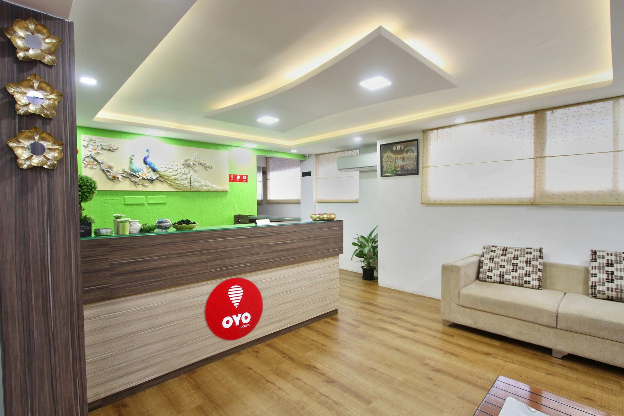 Capital O 5379 The Roy Grand 3*