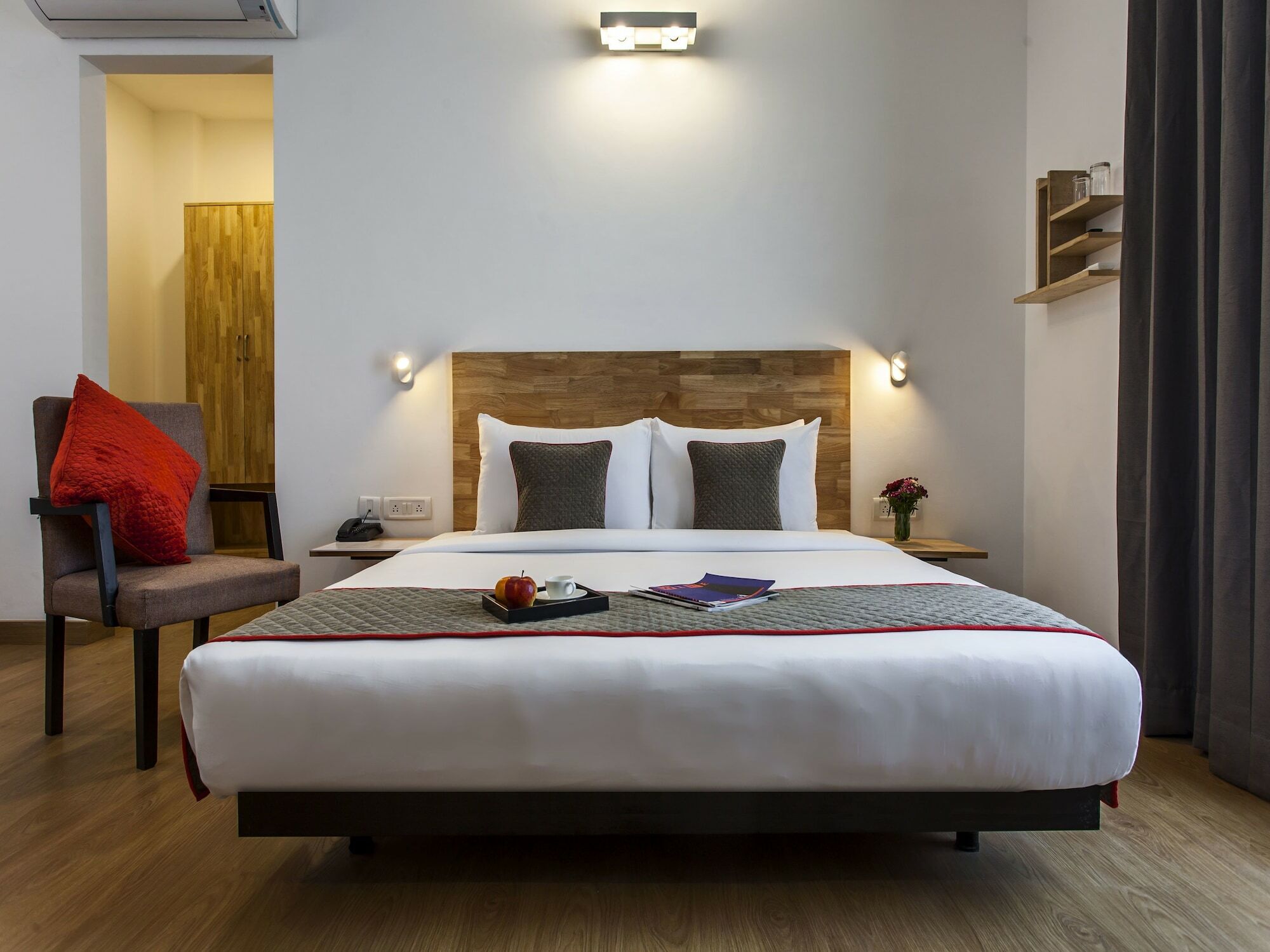 Super Townhouse Global Village Tech Park Near Kengeri Bus Terminal Metro Station 4* Bangalore