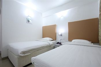 Hotel Fiesta Grand