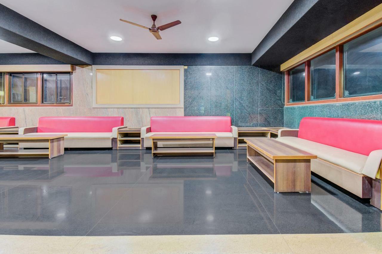 Hotel Oyo 1327 Inchara Bangalore