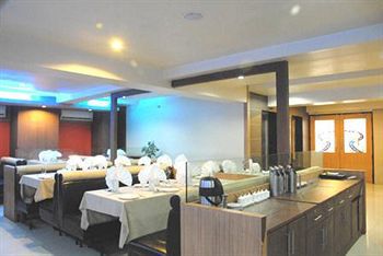 Hotel Grand Bee 3*