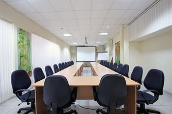Hotel Mayflower Hayz Boutique Bangalore