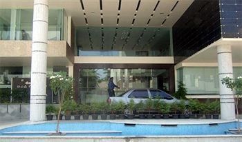 Hotel T.a.p. Gold Crest 2*