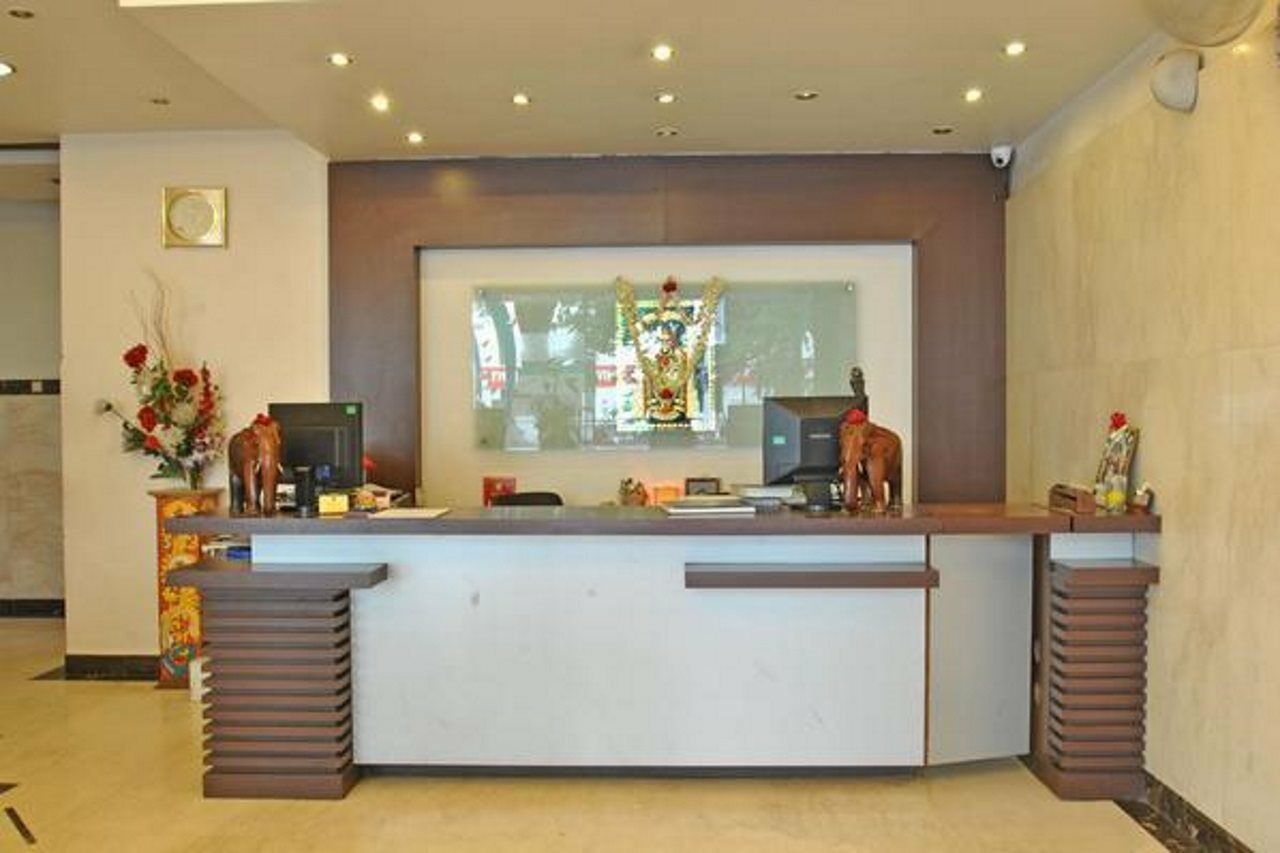 Golden Residency, Gandhi Nagar