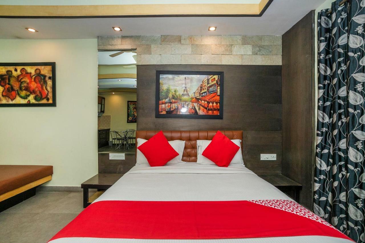 Hotel Capital O 3246 The Bouvice 3*