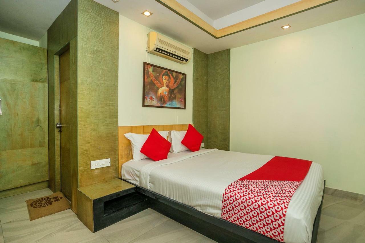 Capital O 3246 The Bouvice Bangalore