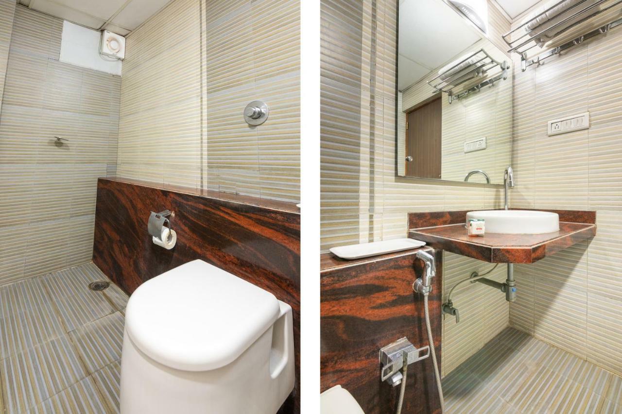 Capital O 14972 Ekaa Hotel 3*