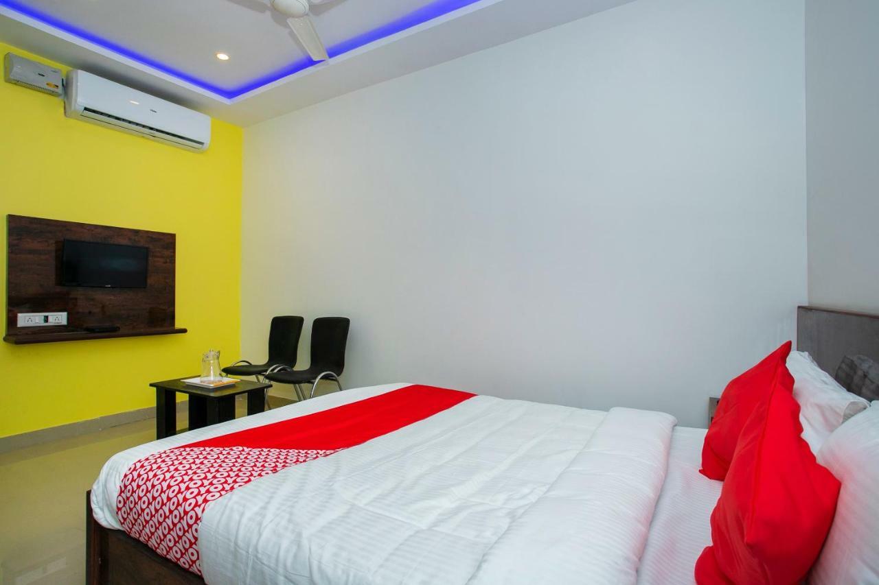 Oyo 19704 Sai Dham Comfort Hotel Bangalore