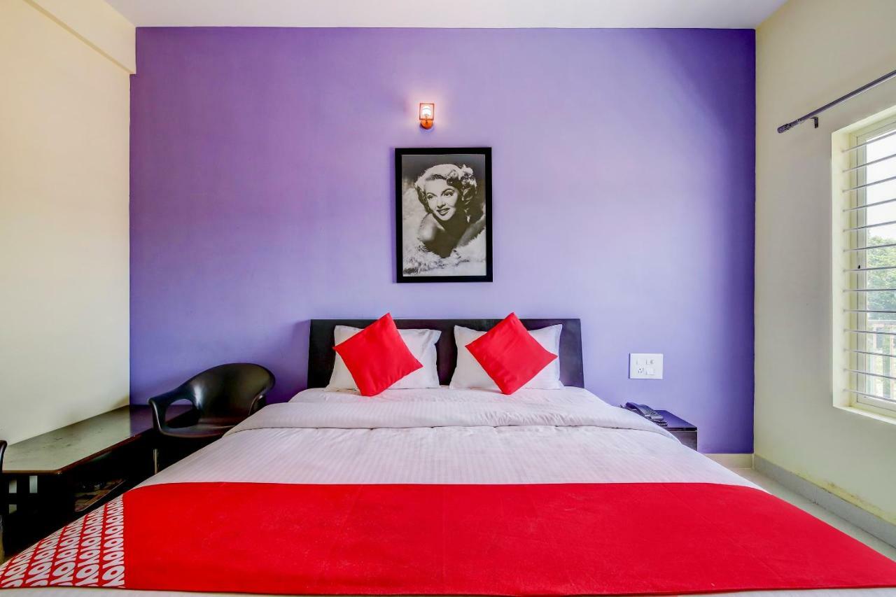 Oyo 33451 Ace Hotel 3*