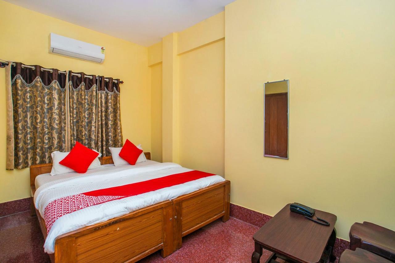 Spot On 23032 New Mayur Paradise 3*