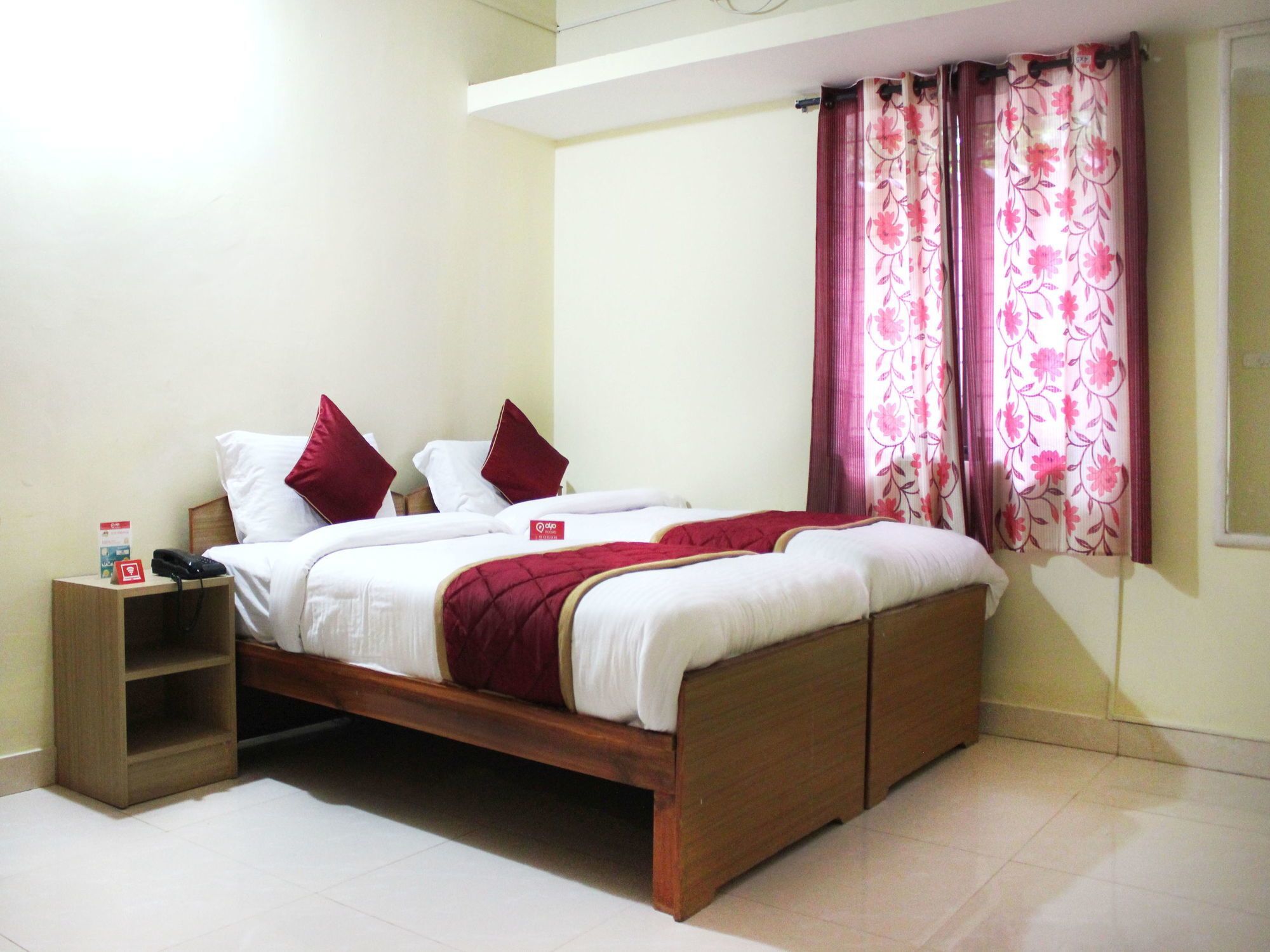 Oyo 2998 Honeydew Habitat Hotel Bangalore