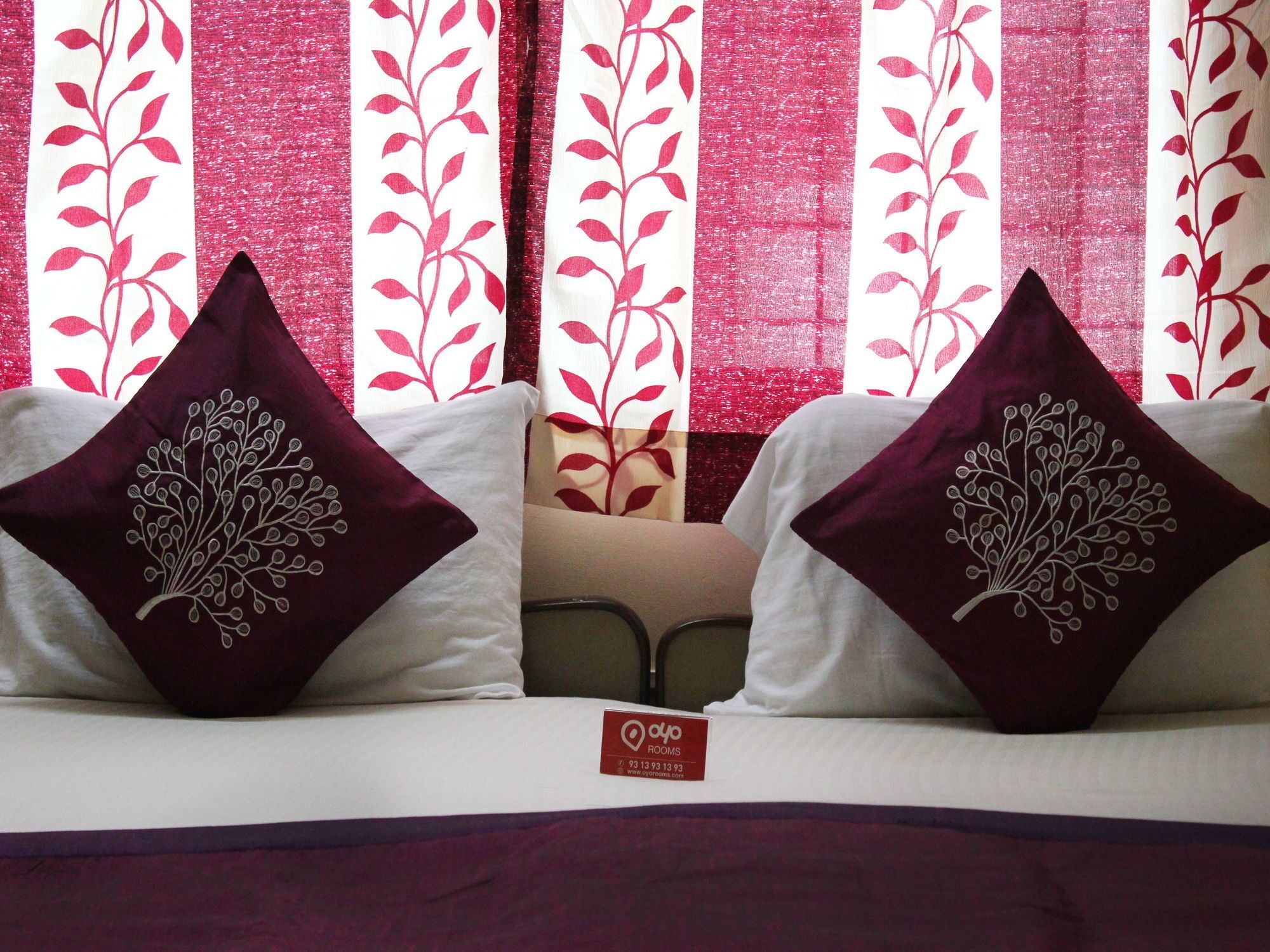 Oyo 2998 Honeydew Habitat Hotel