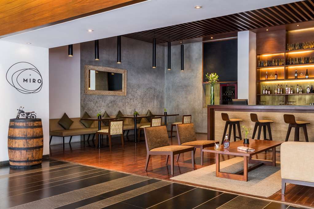 Hotel & Whitefield 4*