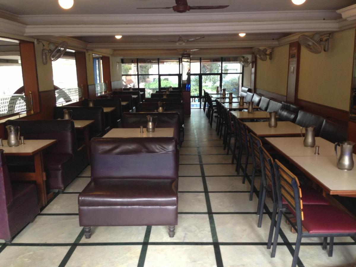 Hotel Empire Street 3*