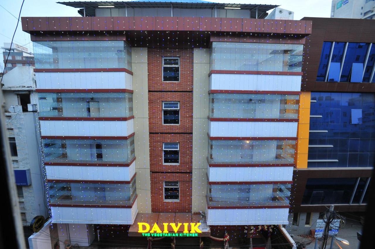 Dr Rajkumar International Hotel Bangalore