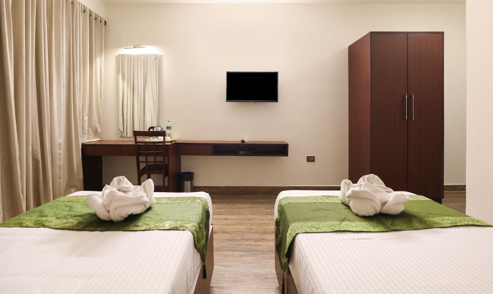 Treebo Paul's Hotel 3*