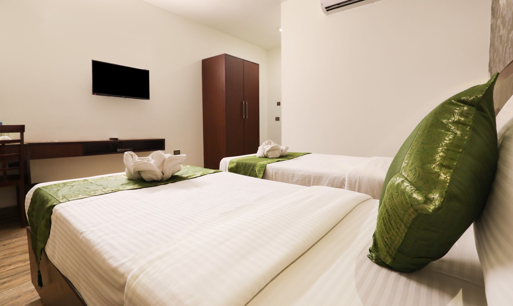 Treebo Paul's Hotel 3*